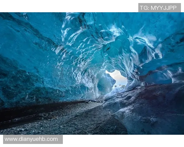 冰岛足球明星崛起之路：从寒冷小岛到国际赛场的荣耀征程